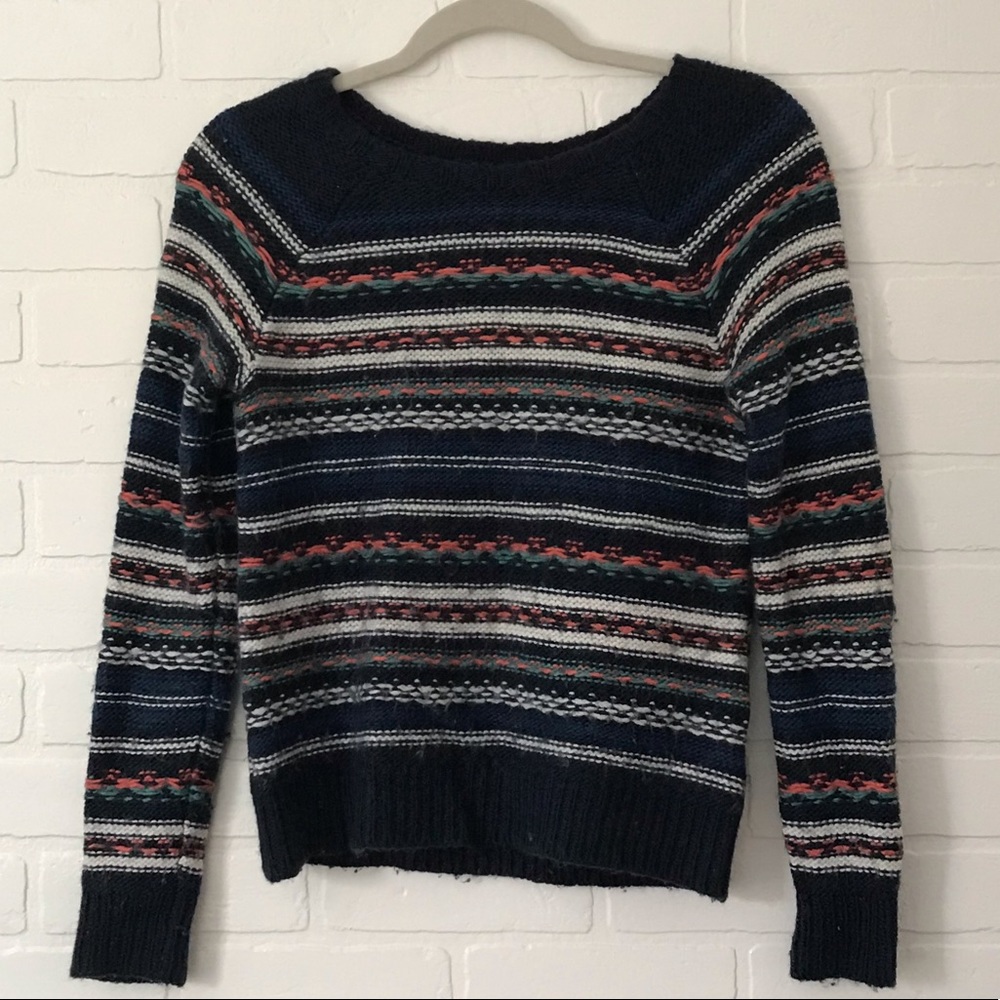 ★quirky sweater from hollister★